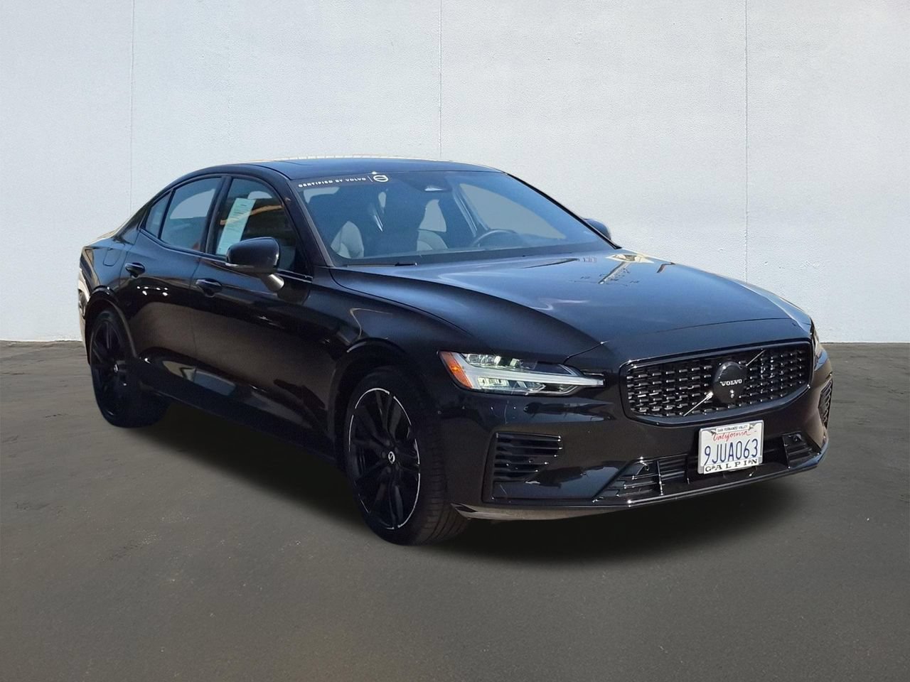 Certified 2024 Volvo S60 T8 Plus w/ Climate Package AWD/4WD image 3