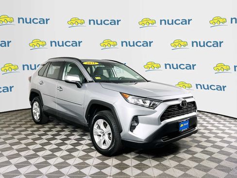 Used 2021 Toyota RAV4 XLE w/ Convenience Package AWD/4WD image 1