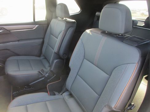 New 2026 GMC Acadia AT4 image 14