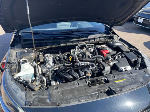 Used 2025 Nissan Altima 2.5 SV image 33