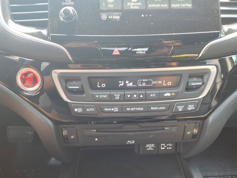 Used 2019 Honda Pilot Touring image 26