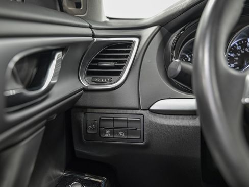 Used 2023 MAZDA CX-9 Touring Plus image 18