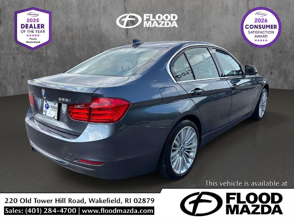 Used 2013 BMW 328i xDrive Sedan AWD/4WD image 5