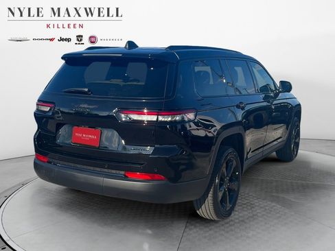 New 2025 Jeep Grand Cherokee L Limited image 16