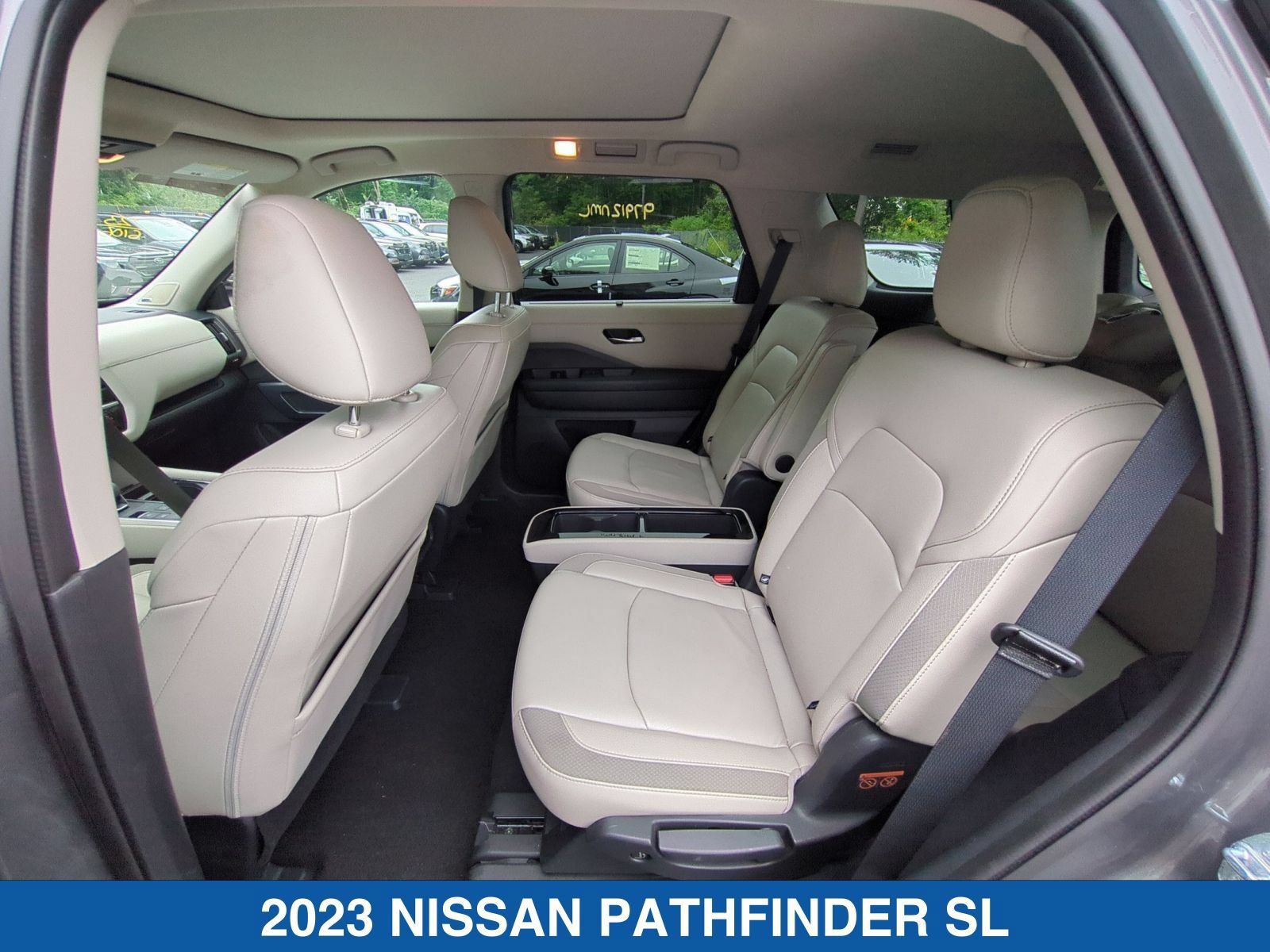 Used 2023 Nissan Pathfinder SL w/ SL Premium Package AWD/4WD image 32