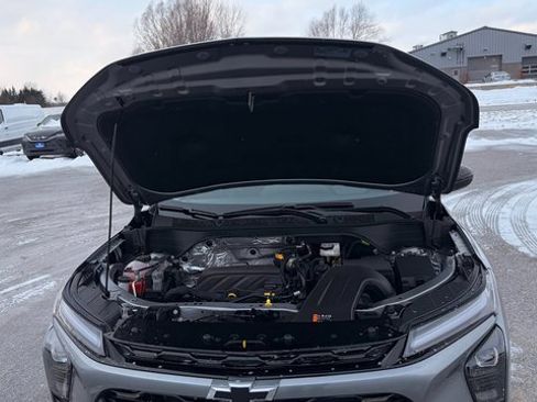 New 2026 Chevrolet Trax ACTIV w/ Sunroof Package image 21