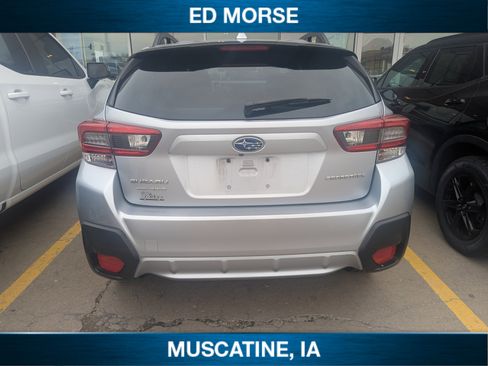 Used 2022 Subaru Crosstrek 2.0i Premium image 4