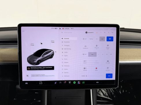 Used 2018 Tesla Model 3 Long Range RWD image 60