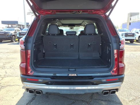 Used 2024 GMC Acadia Denali w/ Super Cruise Package FWD image 6