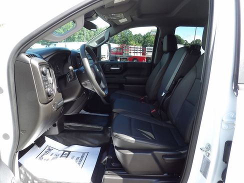 Used 2025 Chevrolet Silverado 3500 W/T w/ WT Convenience Package AWD/4WD image 17