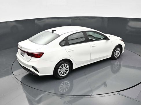 Used 2024 Kia Forte LX FWD image 21