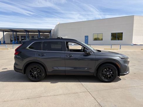 Certified 2025 Honda CR-V Sport-L image 5