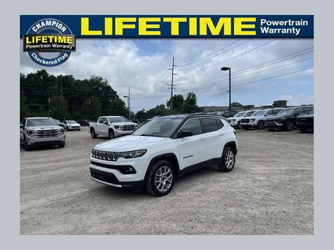Used 2025 Jeep Compass Limited AWD/4WD image 1