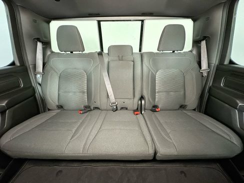 New 2026 RAM 1500 Express AWD/4WD image 10