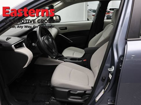 Used 2025 Toyota Corolla Cross L FWD image 13