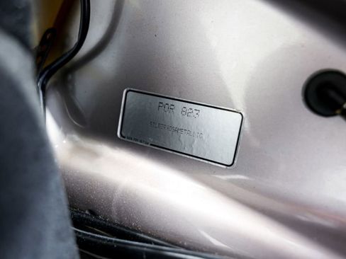 Used 1994 Porsche 911 Turbo RWD image 46