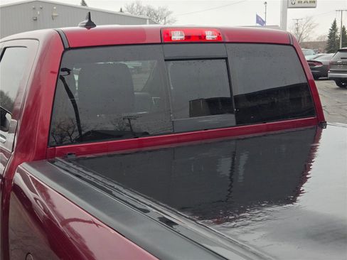 Used 2018 RAM 1500 Limited image 17