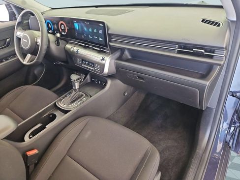 Certified 2025 Hyundai Kona SEL AWD/4WD image 29