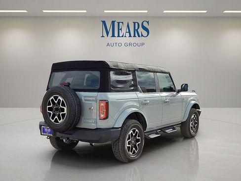 Used 2024 Ford Bronco Outer Banks image 5