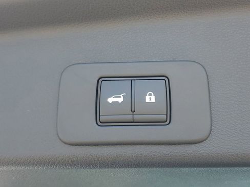 New 2025 Nissan Murano SV image 9