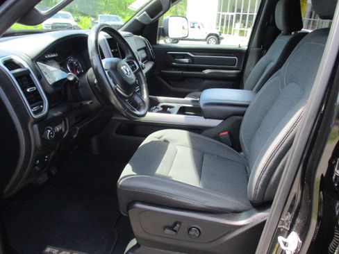 Used 2019 RAM 1500 Big Horn AWD/4WD image 11