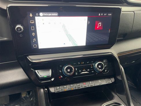 Used 2025 GMC Sierra 1500 AT4 image 63