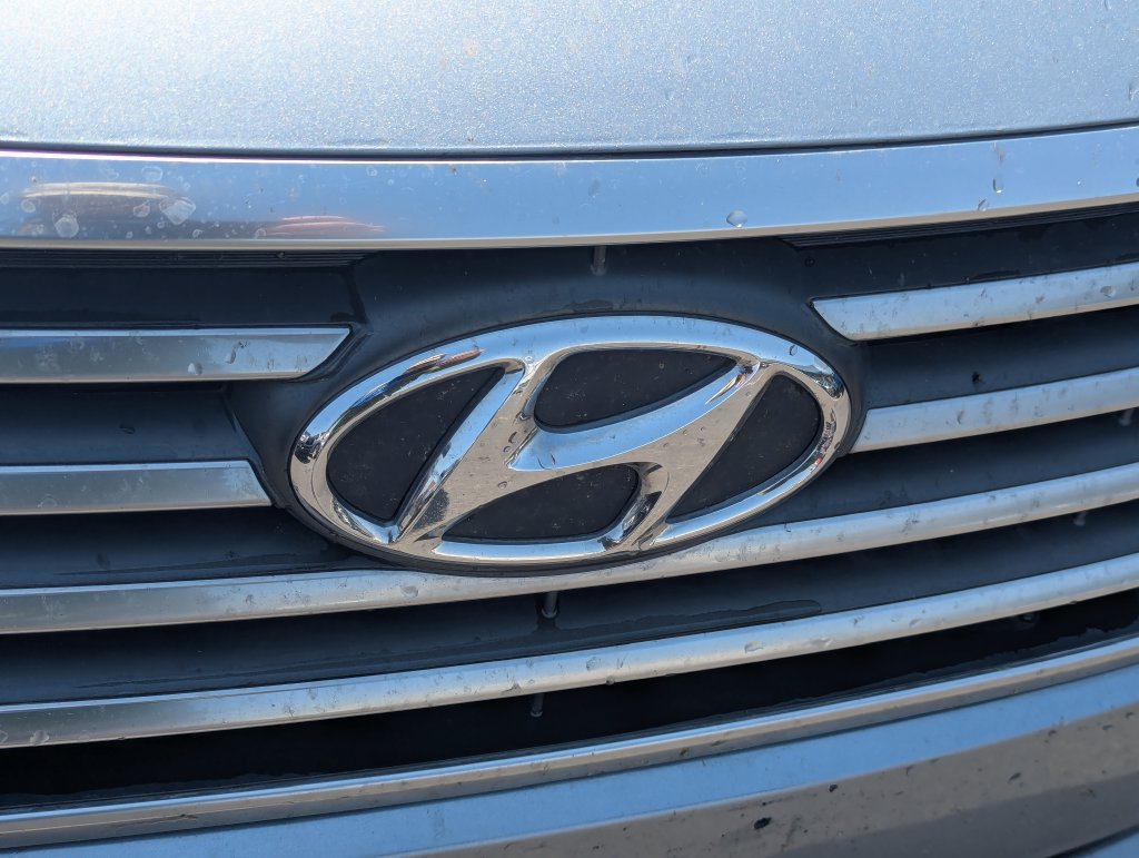 Used 2015 Hyundai Sonata SE w/ Option Group 09 FWD image 11