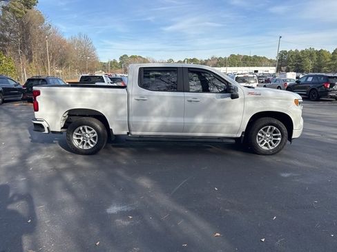 Used 2024 Chevrolet Silverado 1500 RST w/ Z71 Off-Road Package image 6