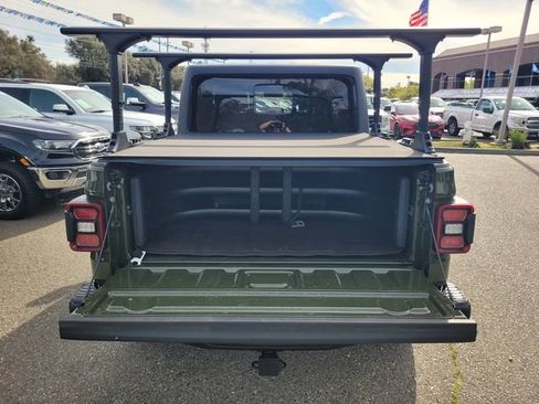 Used 2023 Jeep Gladiator Rubicon w/ LED Lighting Group image 8