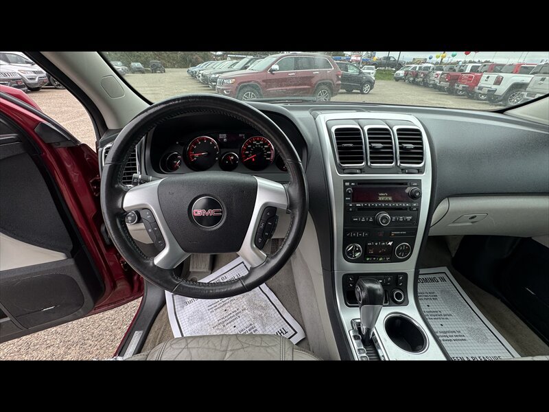 Used 2011 GMC Acadia SLT AWD/4WD image 17