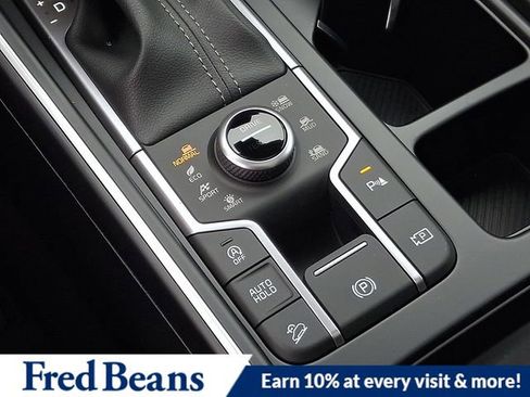 New 2026 Kia Sorento S w/ S Panoramic Sunroof Package image 18