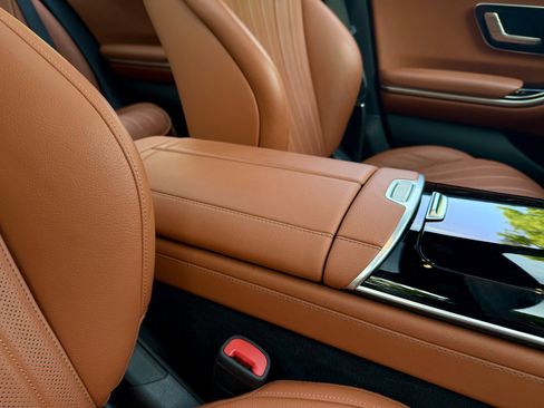 Used 2022 Mercedes-Benz S 580 4MATIC Sedan image 34