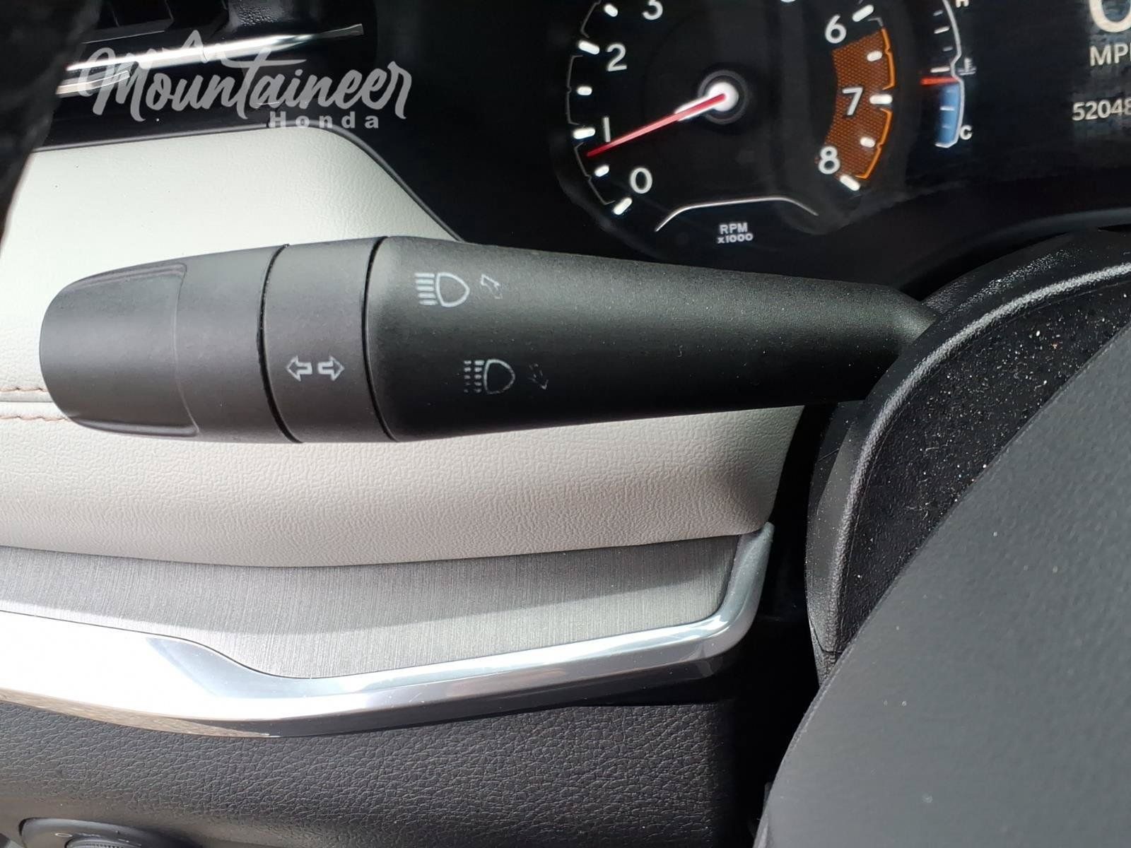 Used 2024 Jeep Compass Limited AWD/4WD image 28