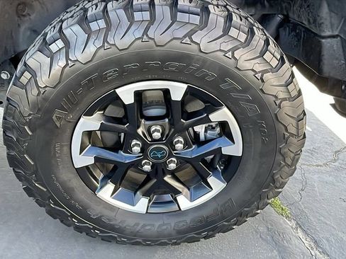 Used 2024 Jeep Wrangler Unlimited Rubicon 4xe image 34