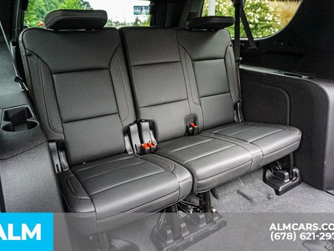 Used 2026 Chevrolet Suburban High Country w/ Sun And Tow Package AWD/4WD image 23