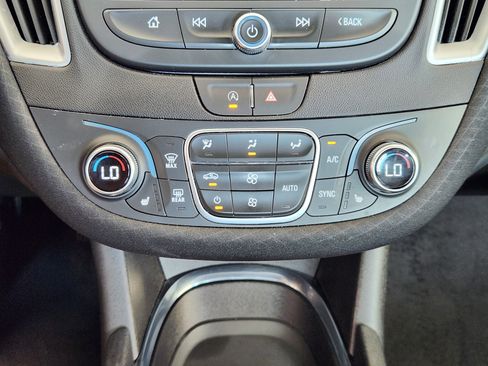 Used 2025 Chevrolet Malibu LT FWD image 20