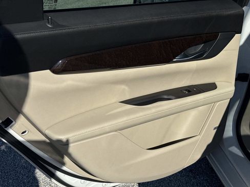 Used 2016 Cadillac CT6 RWD image 12