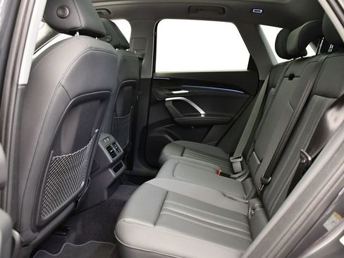 Certified 2025 Audi Q5 Premium w/ Convenience Package AWD/4WD image 41