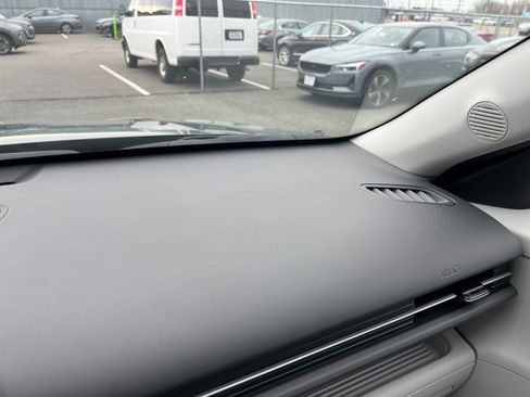 Used 2025 Hyundai Kona SEL image 35