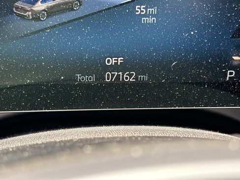 Used 2025 BMW i5 eDrive40i w/ Premium Package image 21