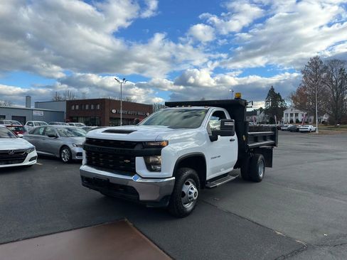 Used 2020 Chevrolet Silverado 3500 W/T w/ WT Convenience Package image 4