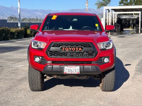 Used 2023 Toyota Tacoma TRD Off-Road image 3