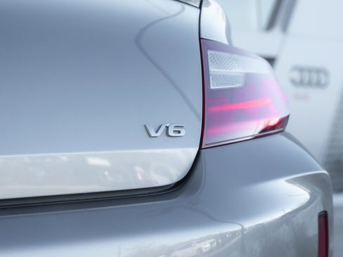 Used 2017 Honda Accord EX-L image 28