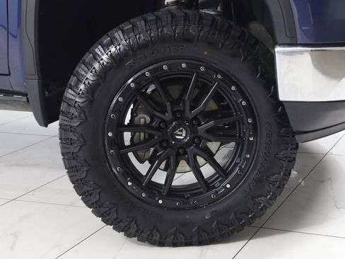 Used 2021 GMC Sierra 1500 SLE image 13