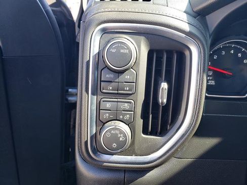 Used 2020 Chevrolet Silverado 1500 LT Trail Boss image 17