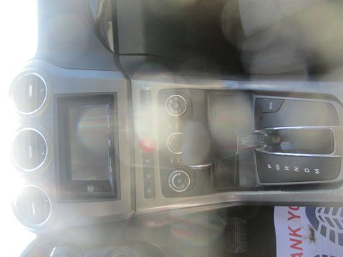 Used 2014 Chevrolet Captiva Sport LT image 12