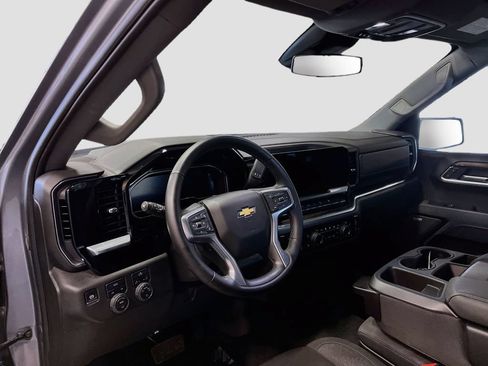 Used 2025 Chevrolet Silverado 1500 LT w/ LPO, Liner Protection Package AWD/4WD image 9