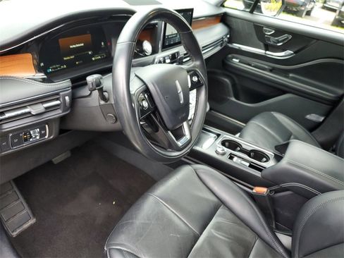 Certified 2022 Lincoln Corsair Reserve image 20