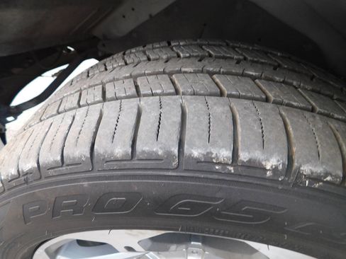 Used 2016 Chevrolet Express 2500 RWD image 27