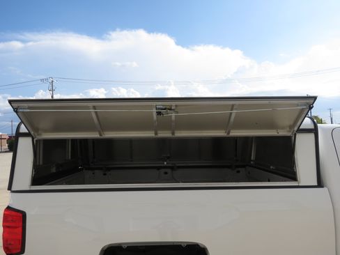 Used 2017 Chevrolet Silverado 1500 W/T w/ Trailering Package RWD image 22